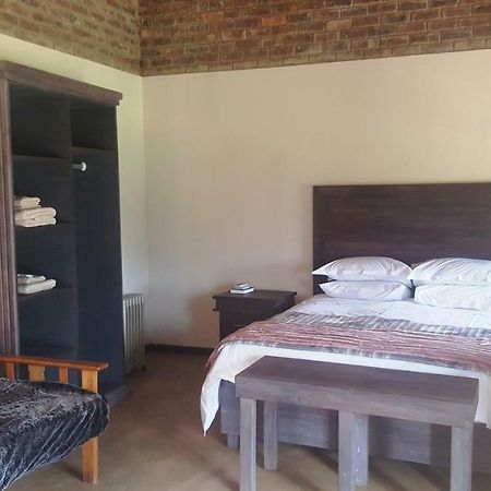 African Flair Country Lodge Piet Retief Exterior foto