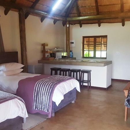 African Flair Country Lodge Piet Retief Exterior foto