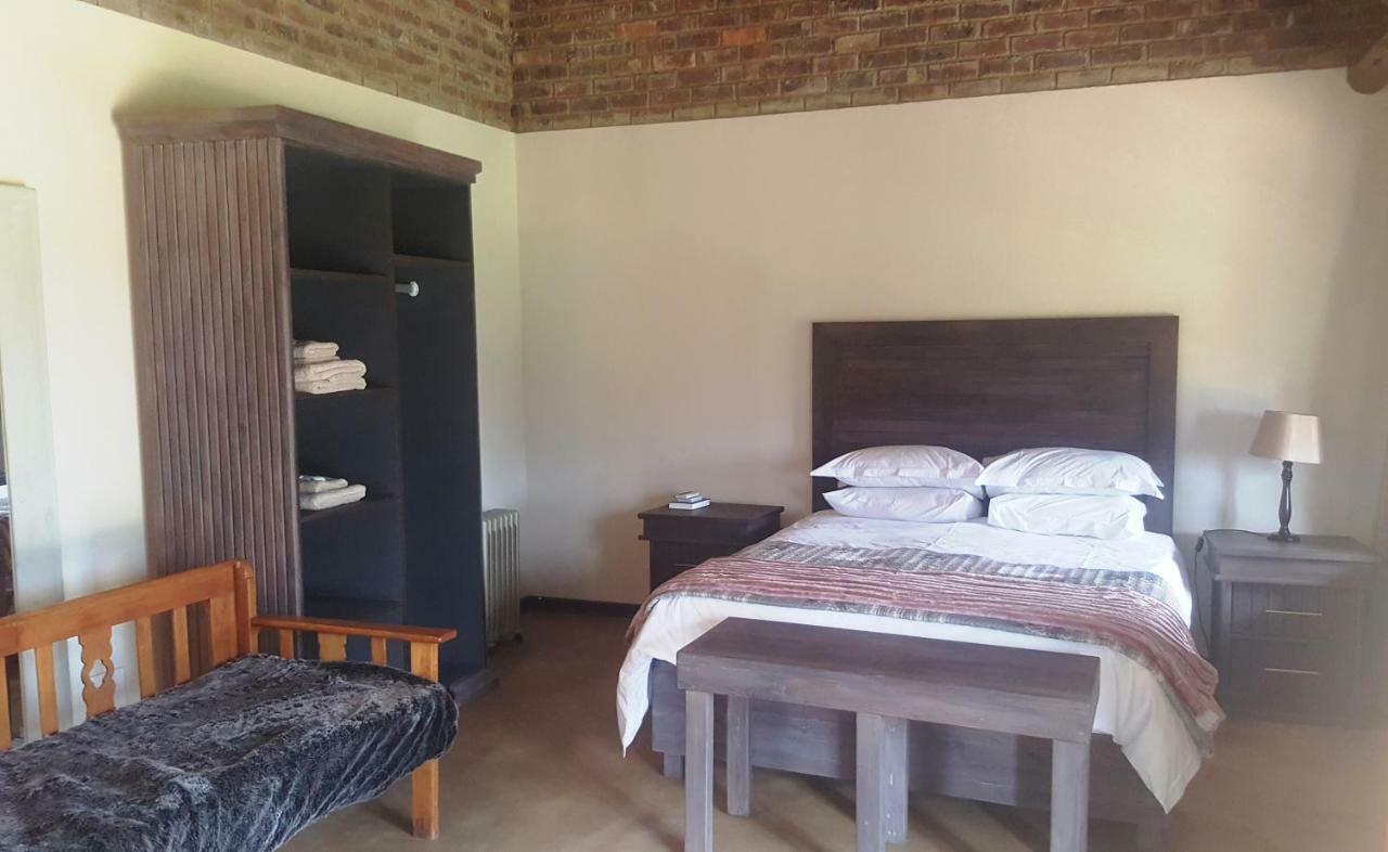 African Flair Country Lodge Piet Retief Exterior foto